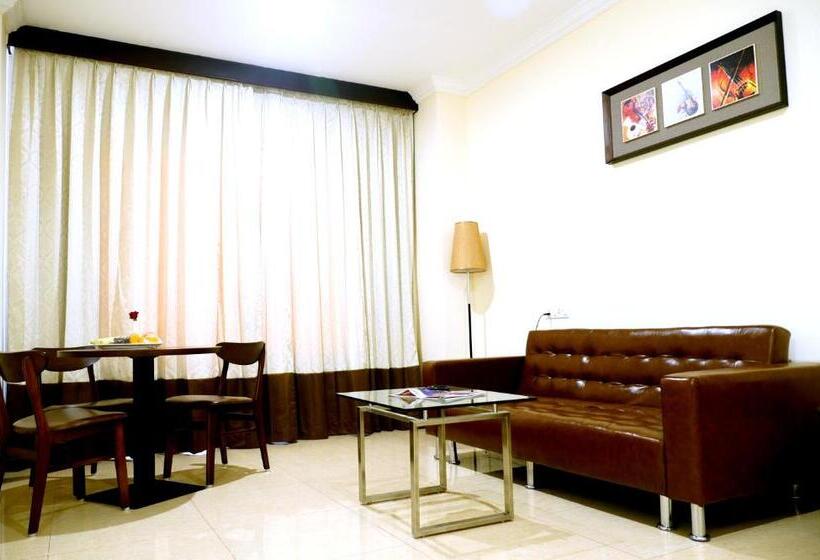 Hotel Avs Imperiaa   Karaikal