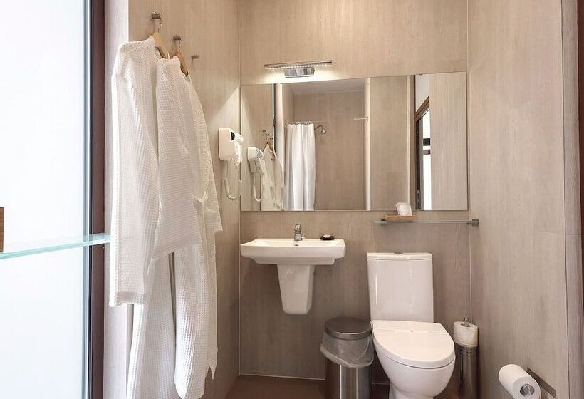 هتل Aytau Sporting