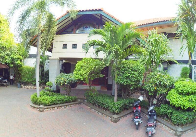 Hotel Sapta Nawa Resort 1 Gresik