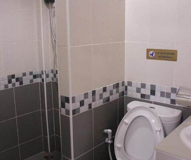 בית מלון כפרי Baan Phu Jad Kan Resort