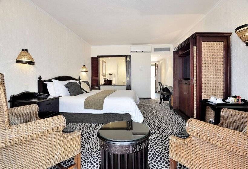 ホテル Bakubung Self Catering Chalets