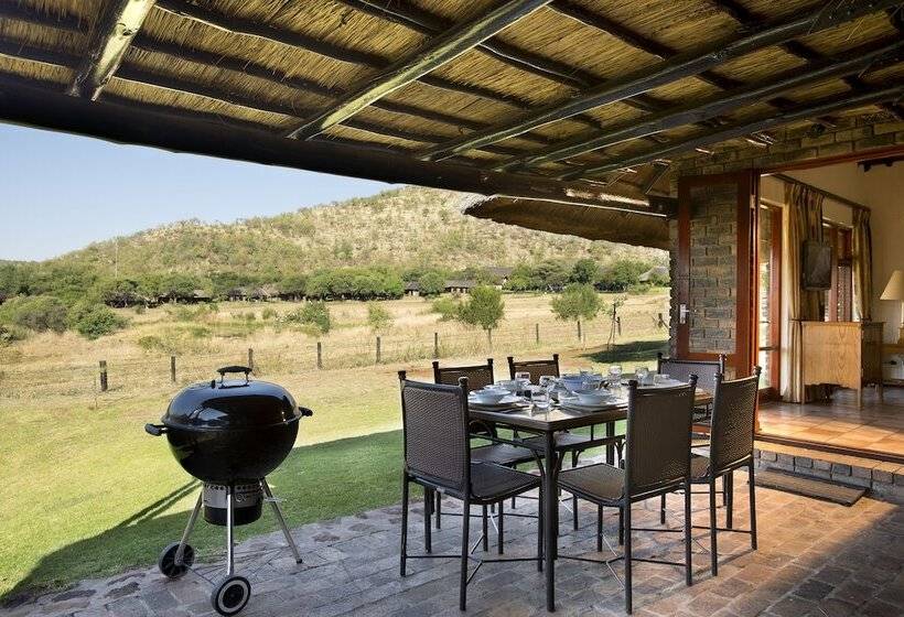 ホテル Bakubung Self Catering Chalets