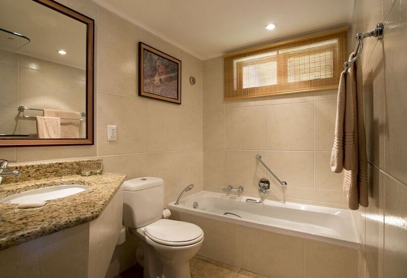 ホテル Bakubung Self Catering Chalets