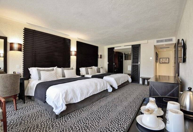 ホテル Bakubung Self Catering Chalets