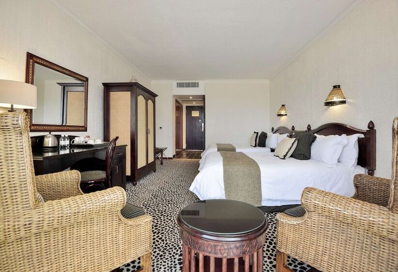 ホテル Bakubung Self Catering Chalets