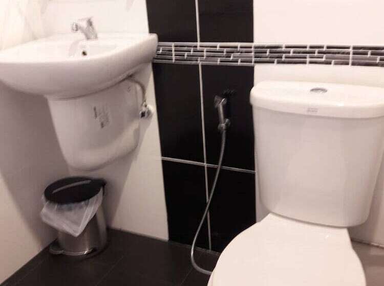 酒店 Ban Kiangnam Resort