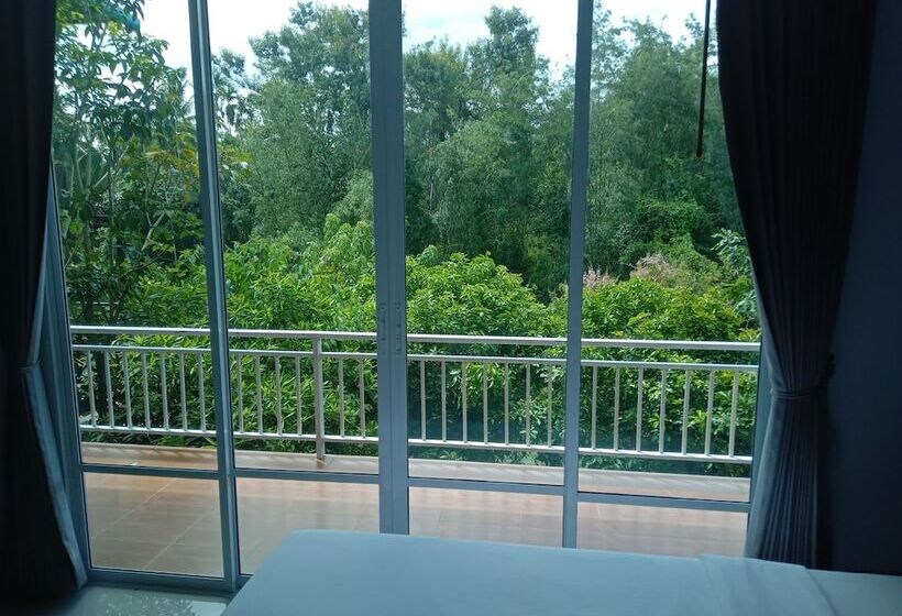 酒店 Ban Kiangnam Resort