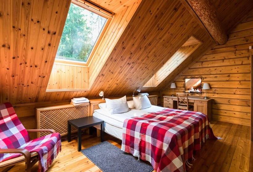 בית מלון כפרי Baza Otdykha Tapiola