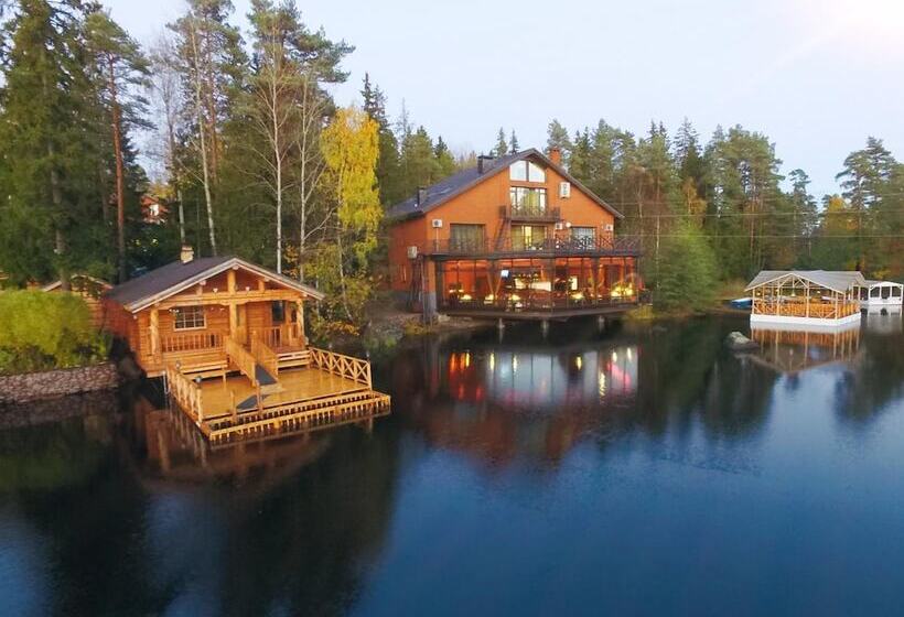 בית מלון כפרי Baza Otdykha Tapiola