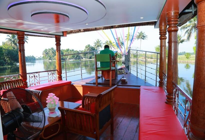 ホテル Beachparadise  Daycruise Houseboat