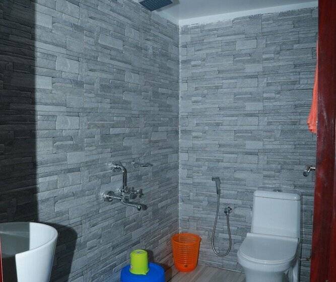 ホテル Beachparadise  Daycruise Houseboat