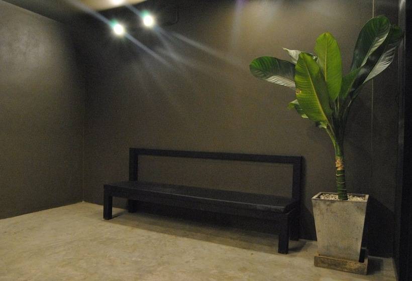 בית מלון כפרי Capsule Hostel Chiangkhan