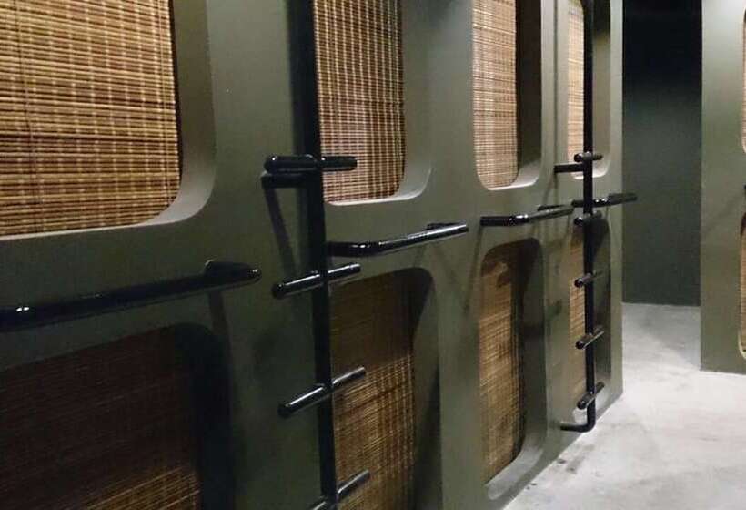 בית מלון כפרי Capsule Hostel Chiangkhan