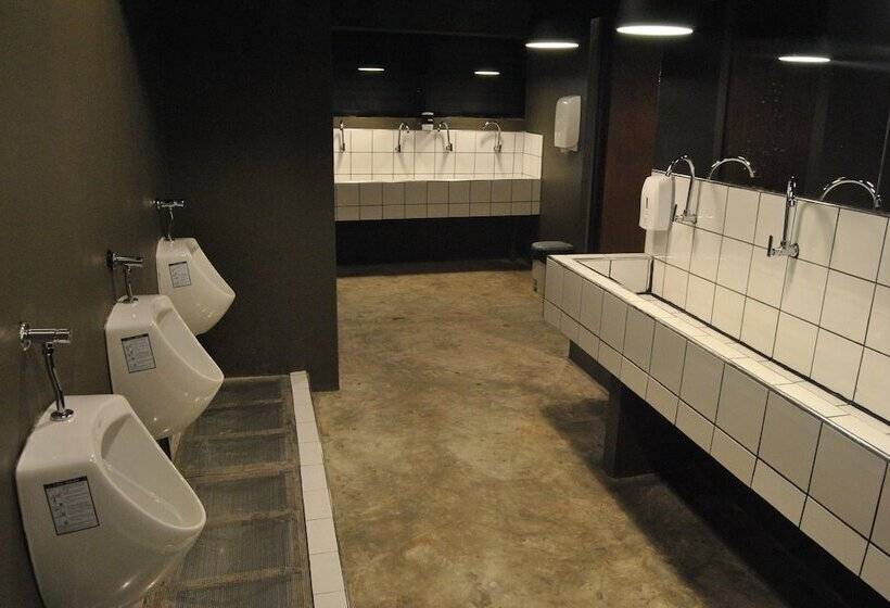 בית מלון כפרי Capsule Hostel Chiangkhan