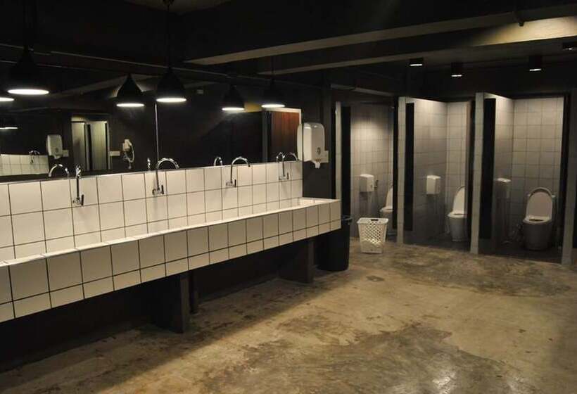 בית מלון כפרי Capsule Hostel Chiangkhan