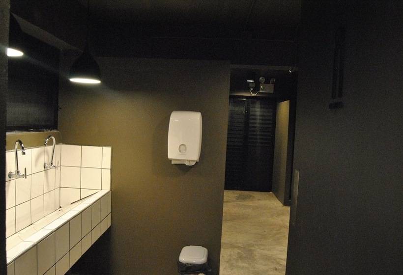 בית מלון כפרי Capsule Hostel Chiangkhan