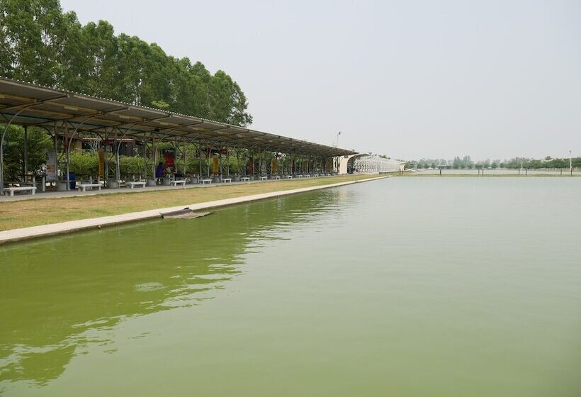 فندق Chomyieam Fishingpark Resort