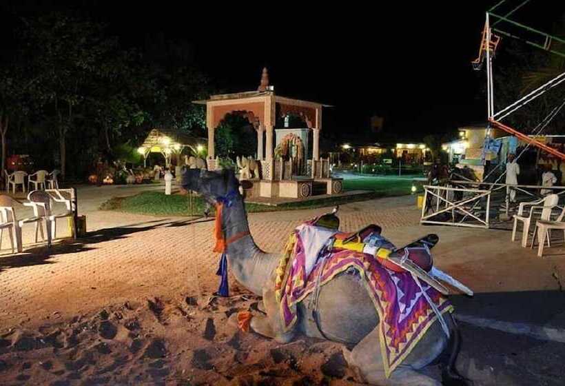 בית מלון כפרי Chouki Dhani Resort