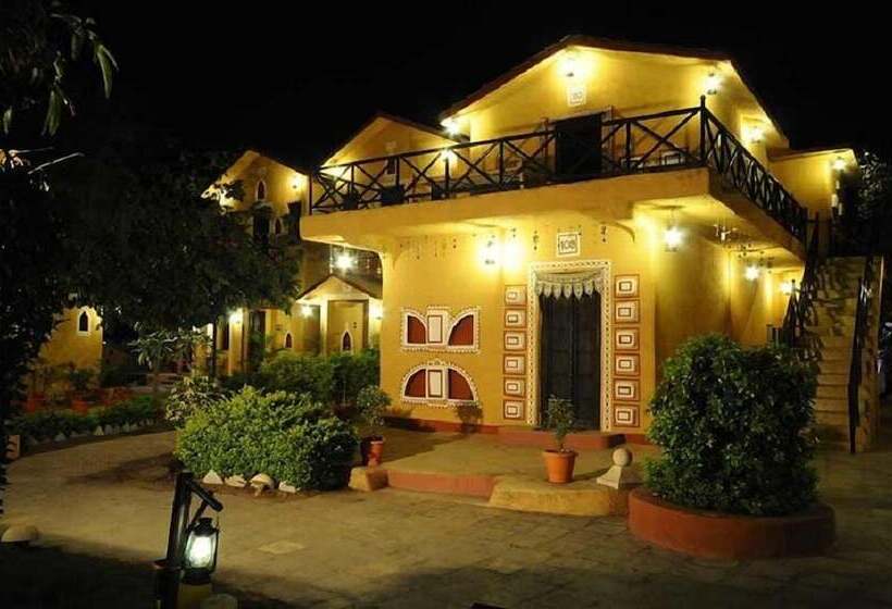 Отель Chouki Dhani Resort