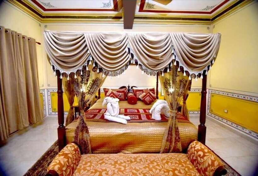 בית מלון כפרי Chouki Dhani Resort