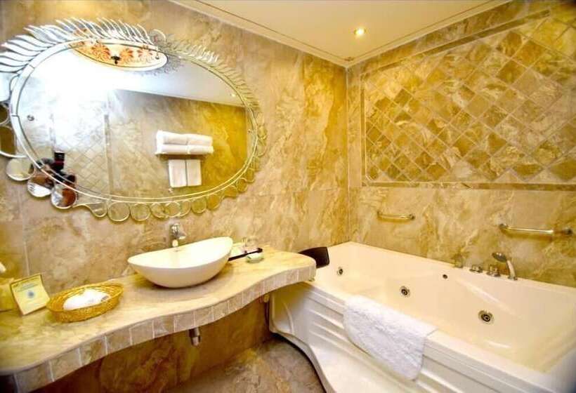 בית מלון כפרי Chouki Dhani Resort