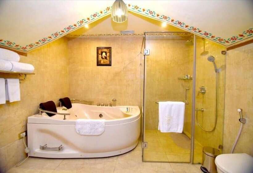 בית מלון כפרי Chouki Dhani Resort