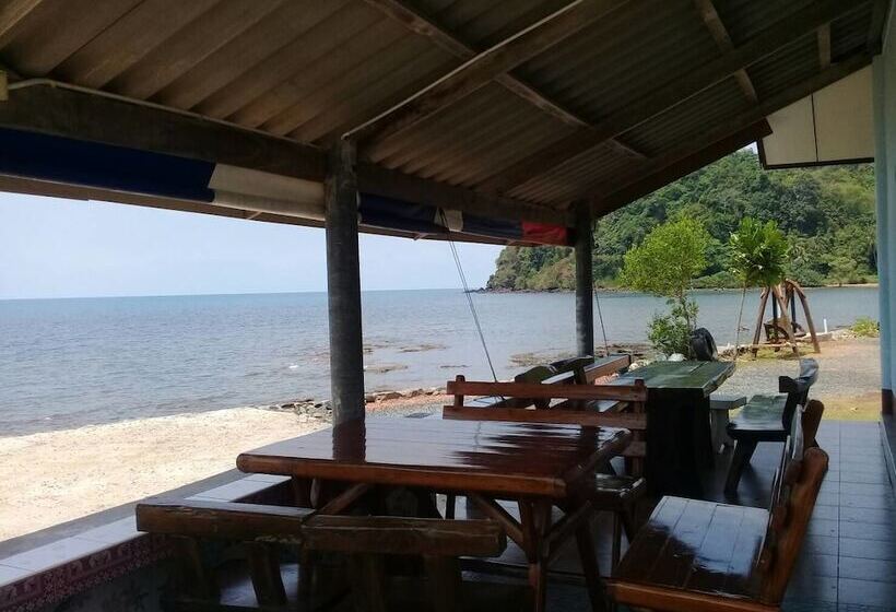 호텔 Chuttong Resort