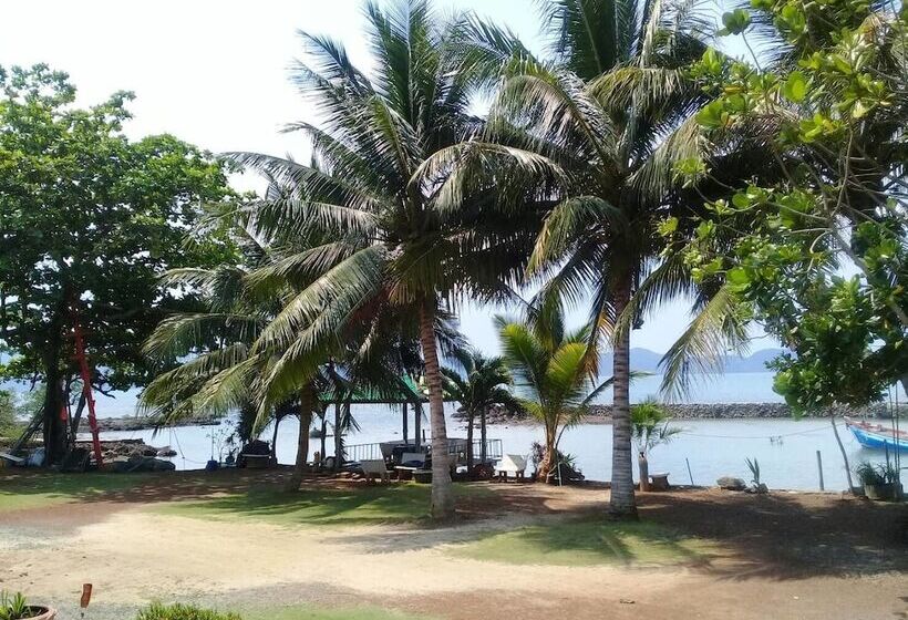 호텔 Chuttong Resort