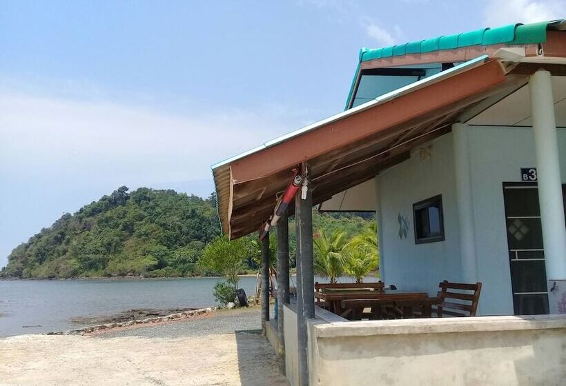 호텔 Chuttong Resort