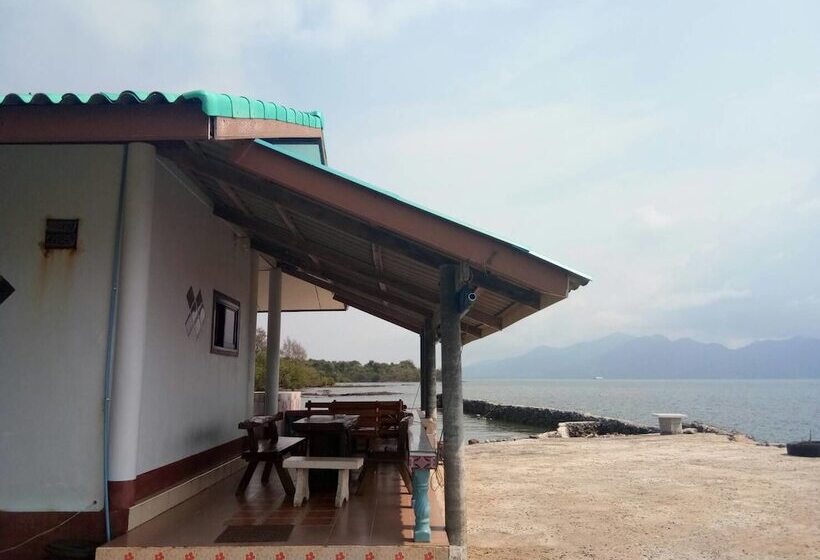 호텔 Chuttong Resort