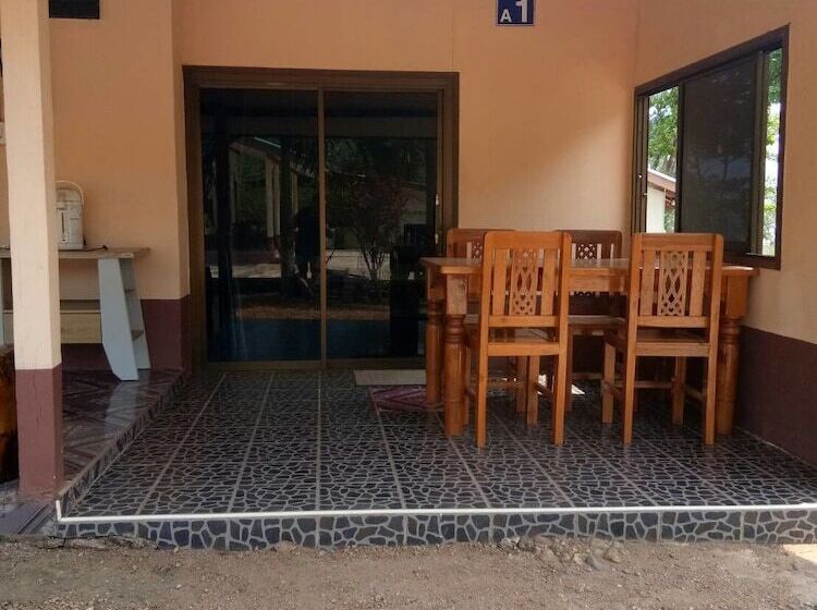 호텔 Chuttong Resort