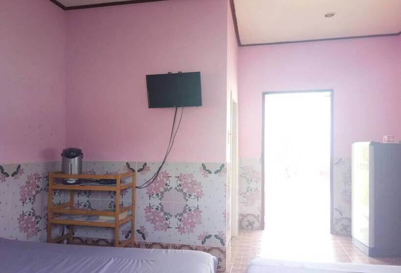 호텔 Chuttong Resort