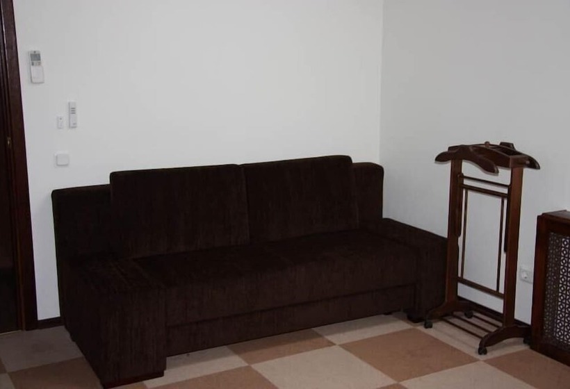 酒店 Country Club Pihtovoe