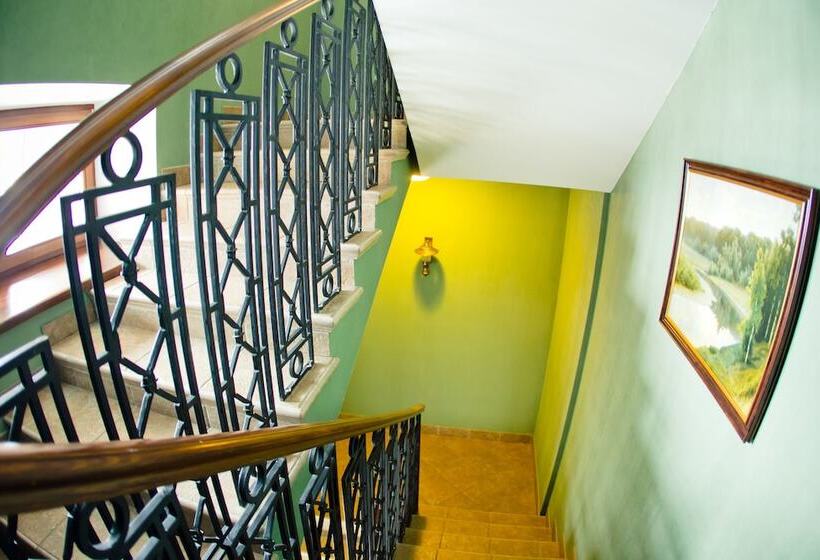 酒店 Country Club Pihtovoe