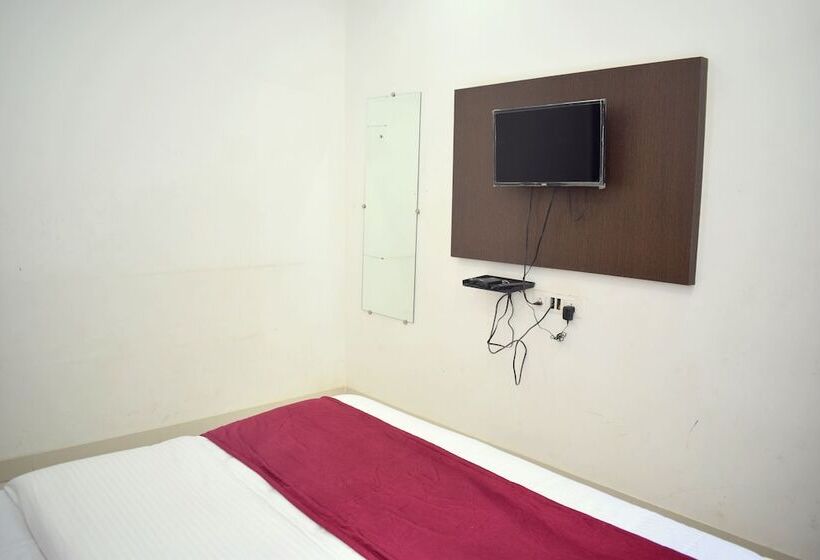 בית מלון כפרי Dev Villa