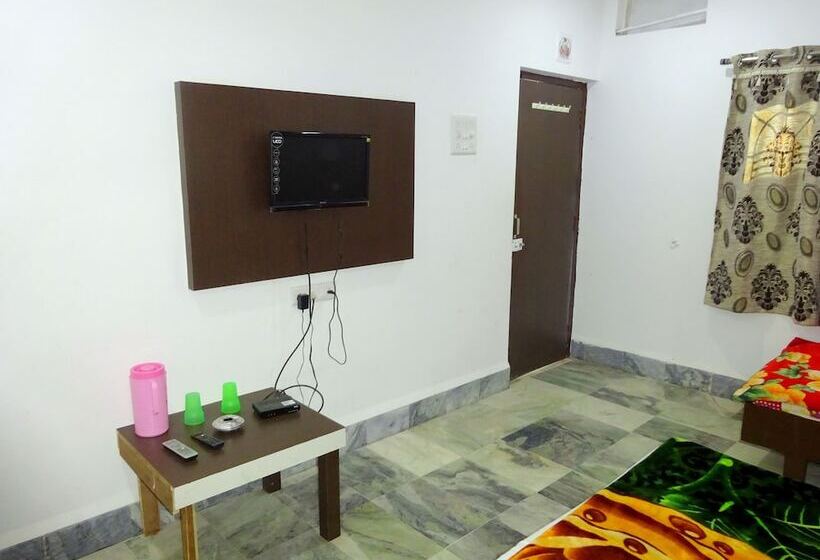 בית מלון כפרי Dev Villa