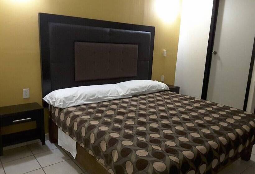 בית מלון כפרי Fiesta Nueva Italia Inn