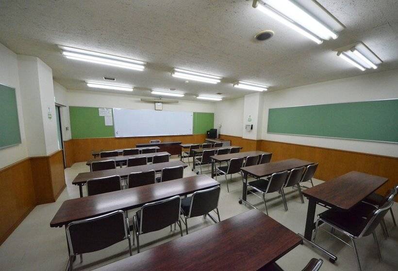 Отель Friendship Heights Yoshimi