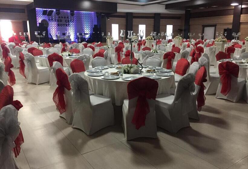 ホテル Grand Cali