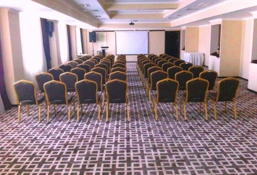 ホテル Grand Cali