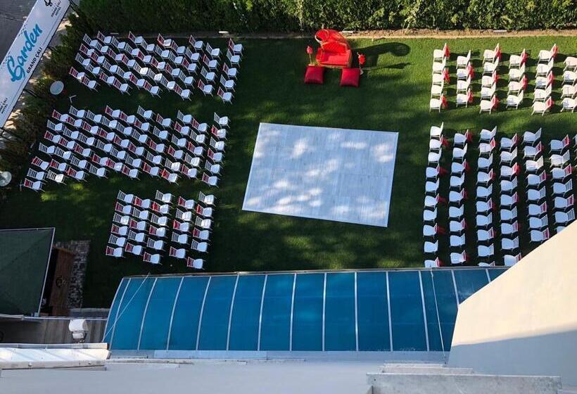 ホテル Grand Cali