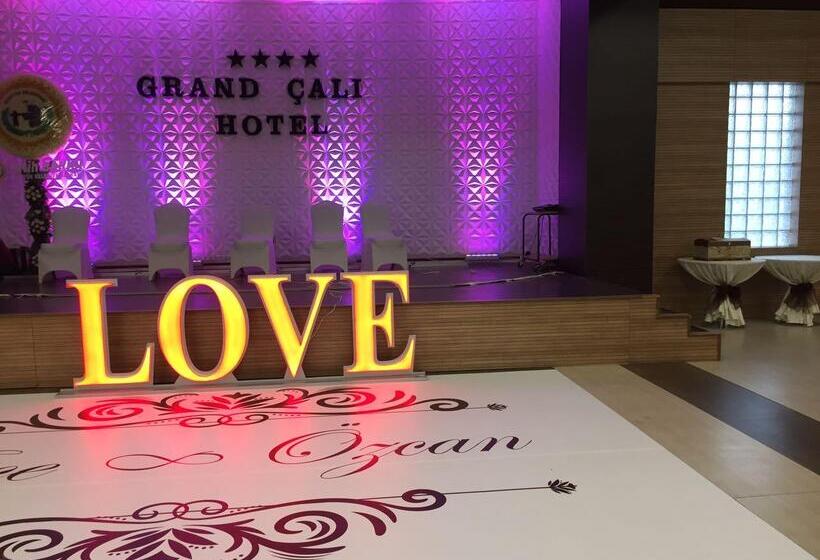 ホテル Grand Cali