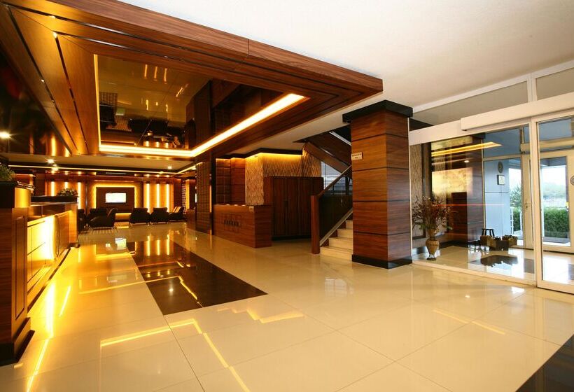 ホテル Grand Cali