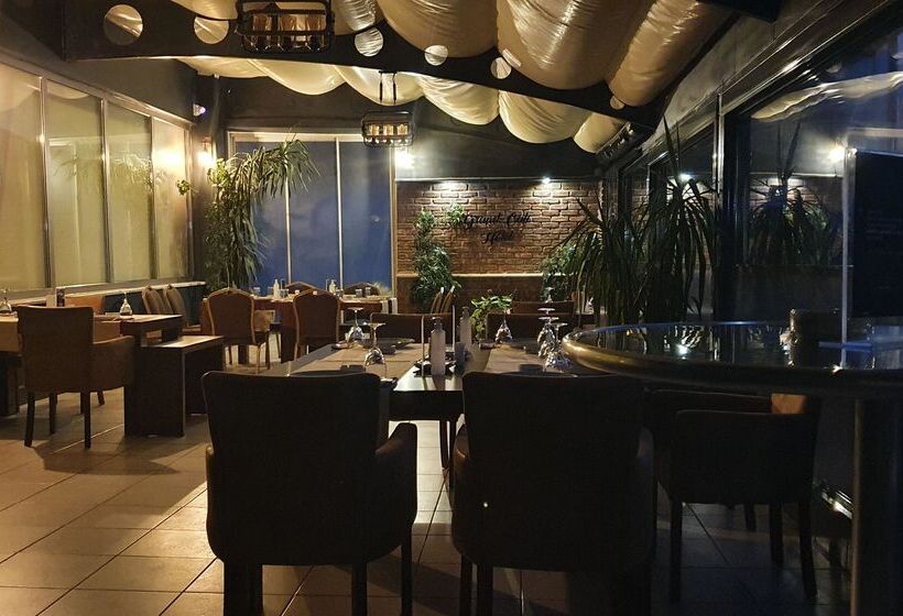 ホテル Grand Cali