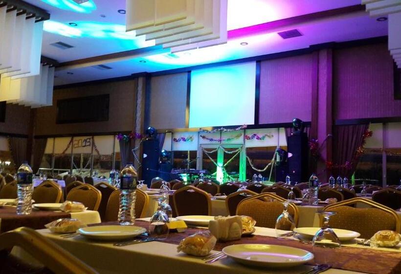 ホテル Grand Cali