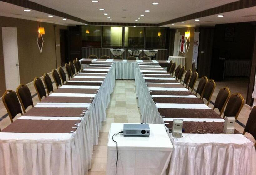 ホテル Grand Cali