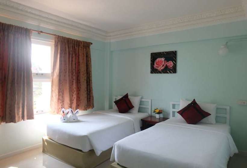 Hotel Anchalee Resort