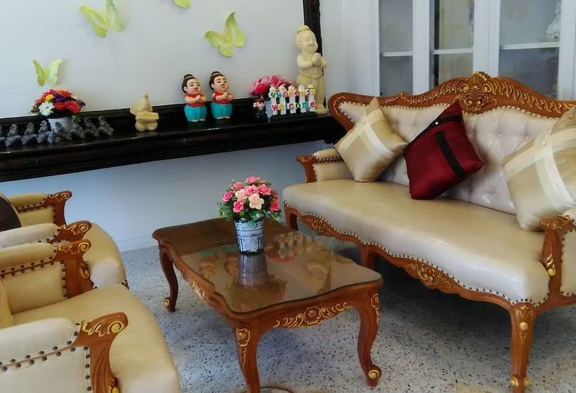 Hotel Anchalee Resort