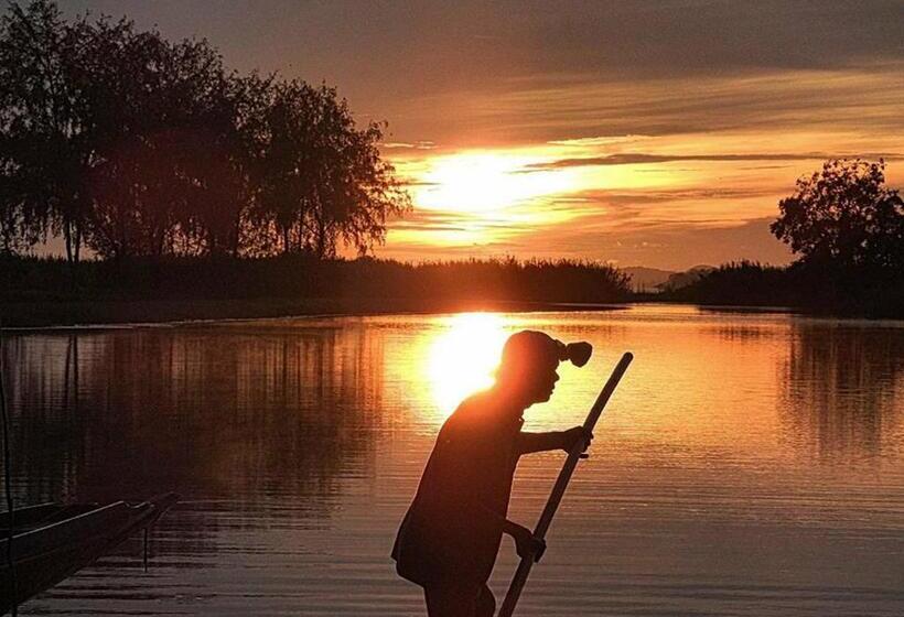 Отель Hadthong Resort