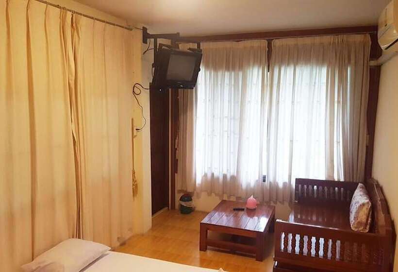 Отель Jorakae Samphan Resort